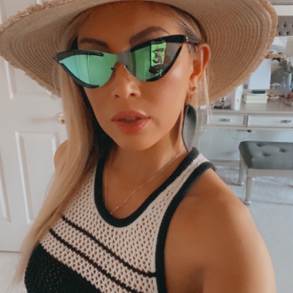 THE SCANDAL ADAM SELMAN LE SPECS SUNGLASSES - Picture 4 of 10